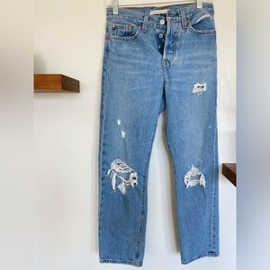 NWOT Levi’s *Genuine Denim* Jeans | Premium line | High-waisted, distressed